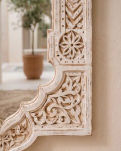Atlas Leaf handmade Moroccan mirror – carved wood detail, view 2
