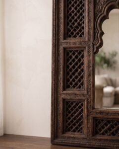 Zellige Reflection handmade Moroccan mirror – carved wood detail, view 4